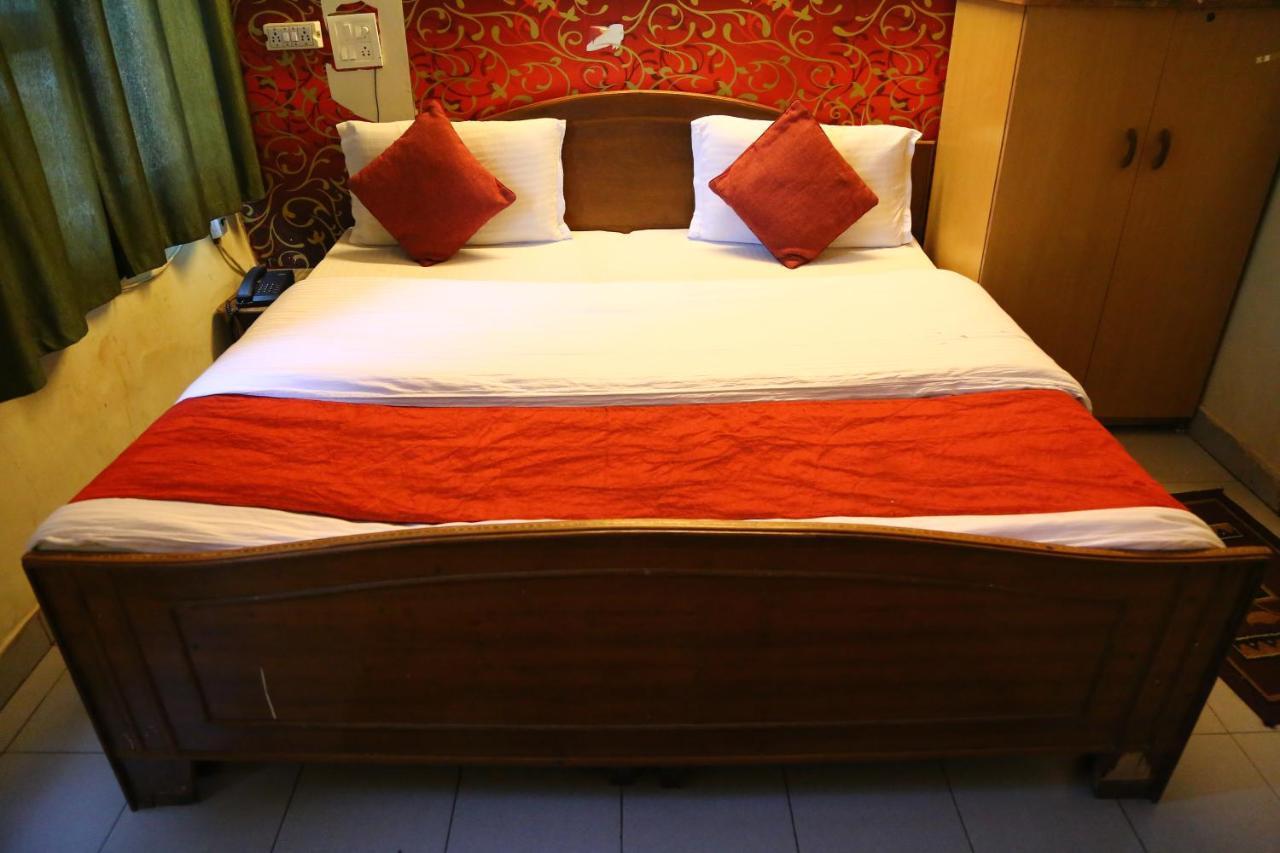 Hotel Diamond Palace Chandigarh Exterior photo